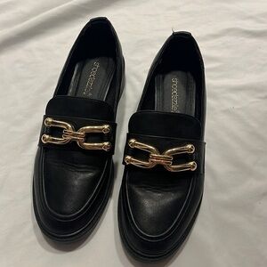 Shoe Dazzle Black and Gold Loafers